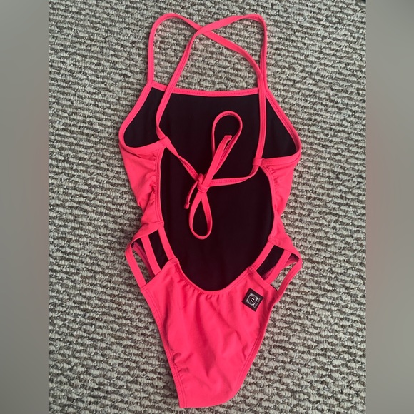 Jolyn Clothing Swim Jolyn One Piece Swimsuit Worn One Season Size
